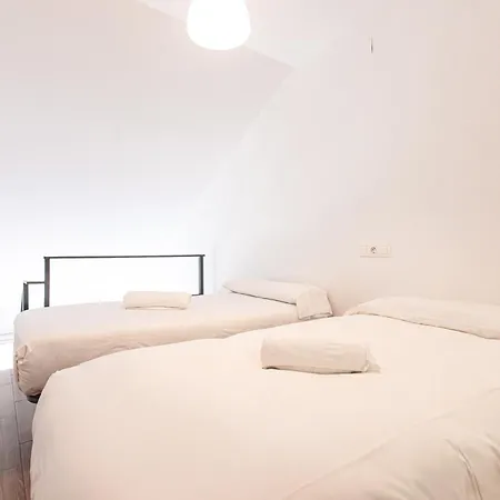 Holidays, America Duplex 4 Personas